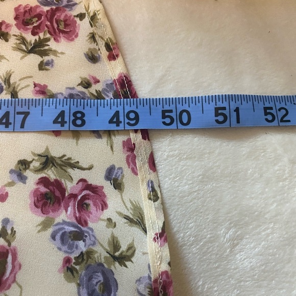 Floral Dress with Lace Overlay Sz S - Picture 10 of 10